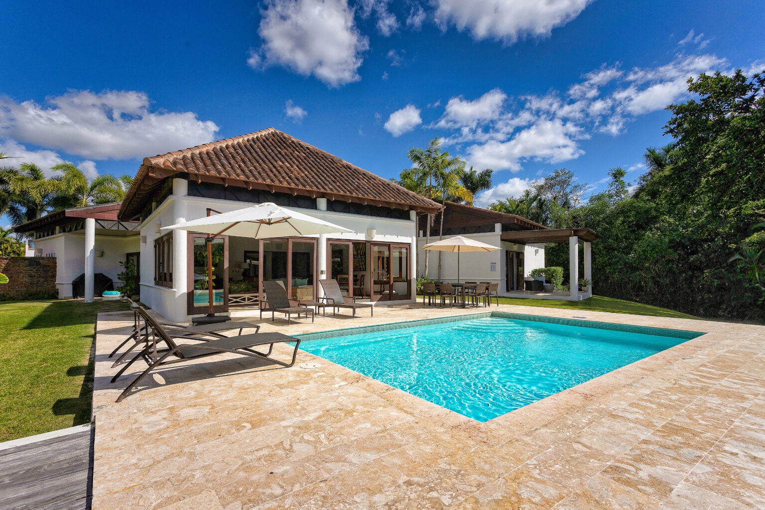 Classic Villas in La Romana, Dominican Republic | Casa de Campo